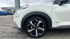 Nissan Juke 1.6 Hybrid Tekna 5dr Auto Hybrid Hatchback